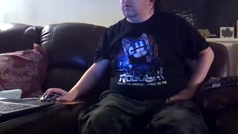 Snapshot of thomsam88 chatting on 03-01-25, 02:04 Thomsam88 check out my bio for loads of hot videos mmmmmmmmmm online show from 03-01-25, 02:04