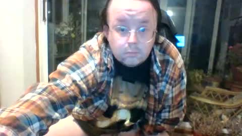 Snapshot of thomsam88 chatting on 10-06-25, 01:14 Thomsam88 check out my bio for loads of hot videos mmmmmmmmmm online show from 10-06-25, 01:14
