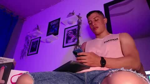 Thoms Every online show from 12-10-24, 03:09