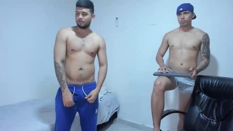 Snapshot of thomson_hot01 chatting on 09-28-25, 05:13 thomson_hot01 online show from 09-28-25, 05:13