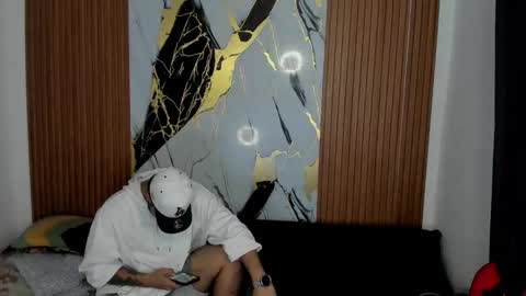 Snapshot of thomson_hot01 chatting on 11-30-25, 05:22 thomson_hot01 online show from 11-30-25, 05:22