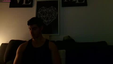 Snapshot of thomylov chatting on 12-21-25, 03:57 thomylov online show from 12-21-25, 03:57