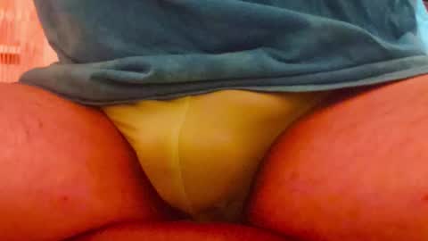 Snapshot of thongsandstockings chatting on 01-08-26, 10:23 Thongsandstocking online show from 01-08-26, 10:23