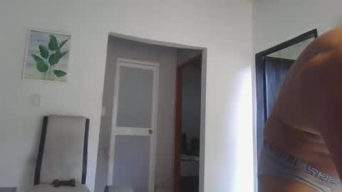 Snapshot of thonybeiio chatting on 03-01-26, 06:10 thonybeiio online show from 03-01-26, 06:10