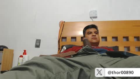 Snapshot of thor0200 chatting on 06-16-26, 04:26 thor0200 online show from 06-16-26, 04:26