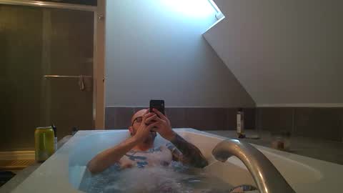 Snapshot of thor1892 chatting on 02-18-25, 07:41 thor1892 online show from 02-18-25, 07:41