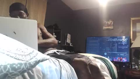 Snapshot of thoroughbred_1980 chatting on 01-08-26, 02:25 thoroughbred_1980 online show from 01-08-26, 02:25