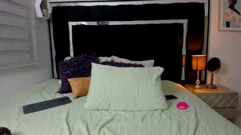 thriana online show from 05-15-26, 11:34