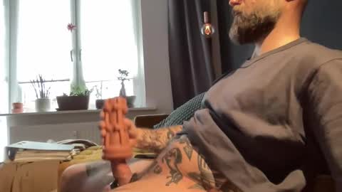 throatface_killah online show from 01-10-26, 01:13