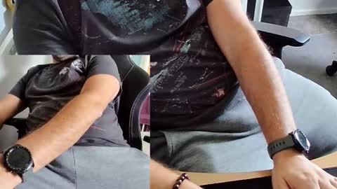 Snapshot of throbbingbrain chatting on 09-19-25, 11:22 Rob online show from 09-19-25, 11:22