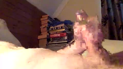 Snapshot of throbert1 chatting on 11-15-25, 08:00 Robert online show from 11-15-25, 08:00