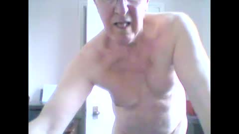 Snapshot of thruster99 chatting on 12-02-24, 01:02 thruster99 online show from 12-02-24, 01:02