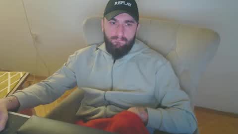 HugeJuicy online show from 12-23-24, 03:07