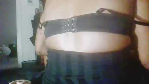 Snapshot of thugpucci chatting on 04-04-26, 02:58 thugpucci online show from 04-04-26, 02:58