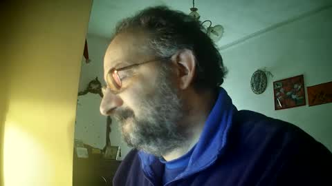 Little Wolf  online show from 02-18-25, 03:32