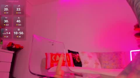 Snapshot of tiabelle chatting on 10-18-25, 06:41 tiabelle online show from 10-18-25, 06:41