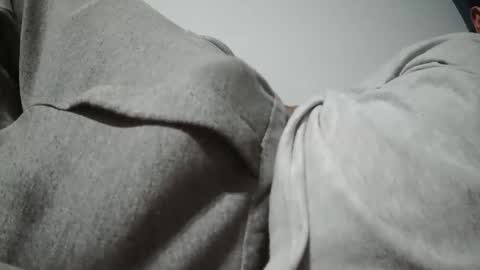 Snapshot of tiago2588 chatting on 09-14-25, 11:26 tiago2588 online show from 09-14-25, 11:26