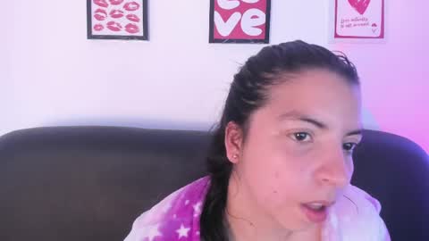 TIANA online show from 05-23-26, 06:07
