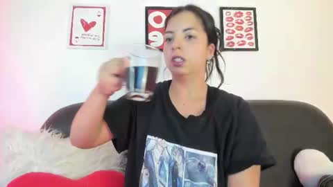Snapshot of tiana_prince1 chatting on 07-17-26, 09:16 TIANA online show from 07-17-26, 09:16