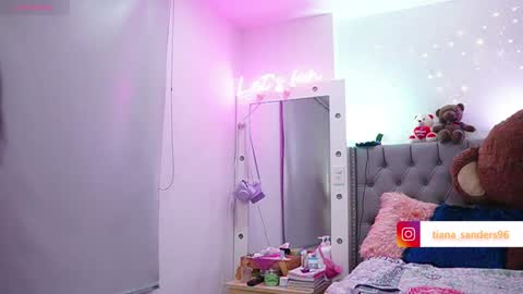 TATIANA online show from 02-26-25, 01:32