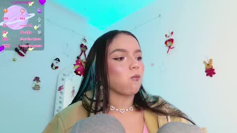 Tiana Le online show from 11-14-25, 09:13