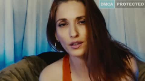 Snapshot of tiannarae chatting on 12-28-24, 06:39 TIANNA online show from 12-28-24, 06:39