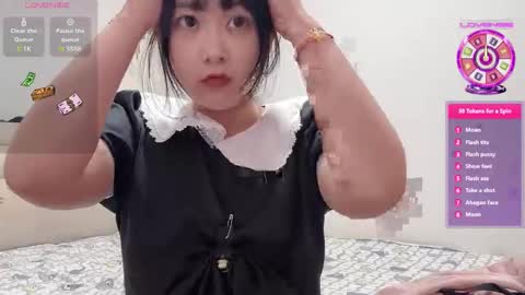 Snapshot of tiantian_26 chatting on 10-28-25, 10:52 tiantian_26 online show from 10-28-25, 10:52