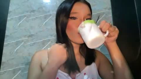 Ms. Tiara online show from 05-31-26, 10:22