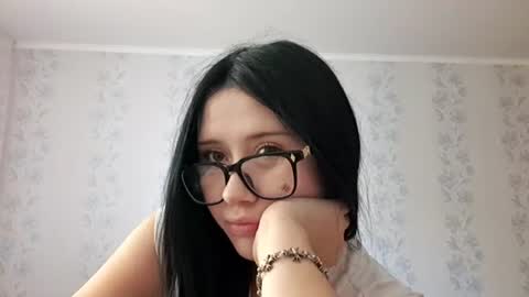 Margo online show from 06-18-26, 09:14