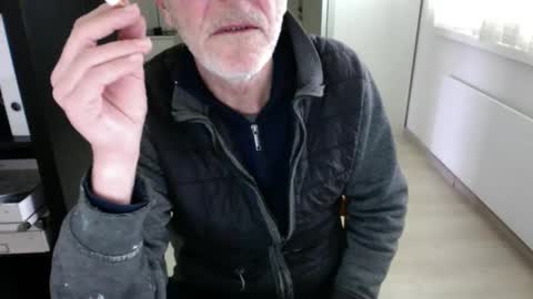 tiburzio online show from 02-12-25, 11:51