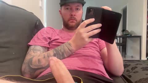 Snapshot of ticalsparks chatting on 10-31-25, 04:35 ticalsparks online show from 10-31-25, 04:35