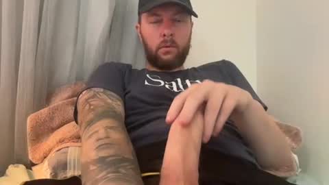 Snapshot of ticalsparks chatting on 11-04-25, 04:00 ticalsparks online show from 11-04-25, 04:00