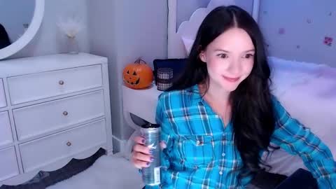 ticketshow online show from 10-31-25, 12:44