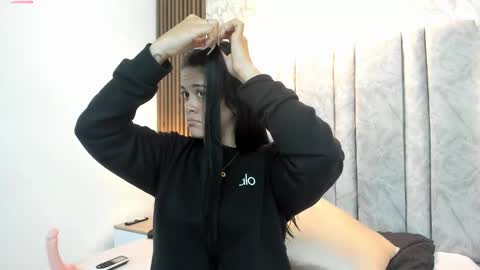 Tiff3 online show from 03-01-25, 02:48