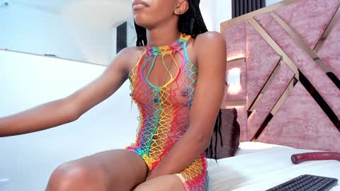 Snapshot of tifany_bigdick chatting on 01-17-25, 12:42 Tifanny online show from 01-17-25, 12:42