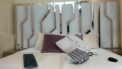    online show from 01-15-25, 09:41