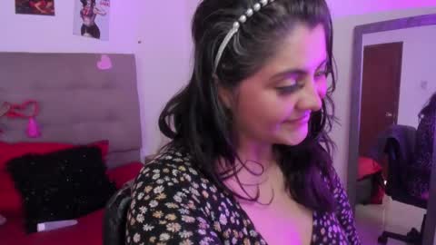 Tiff Luxx online show from 03-10-26, 03:06