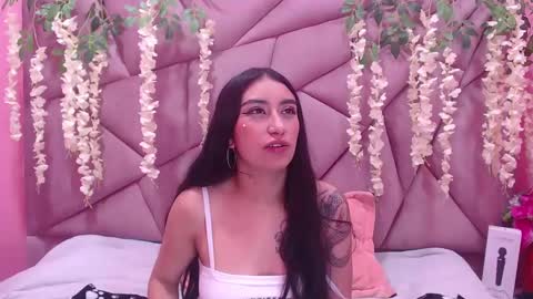 Snapshot of tiffani_hott_ chatting on 12-04-24, 07:39 TIFANI online show from 12-04-24, 07:39
