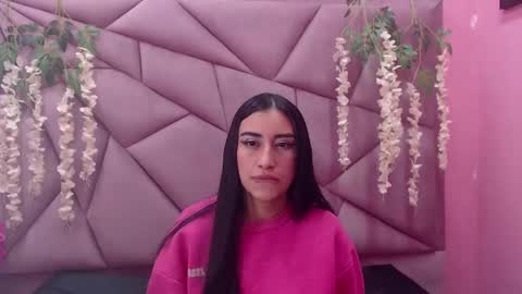 Snapshot of tiffani_hott_ chatting on 01-26-25, 07:53 TIFANI online show from 01-26-25, 07:53