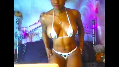 Tiffani Love online show from 01-27-25, 04:43