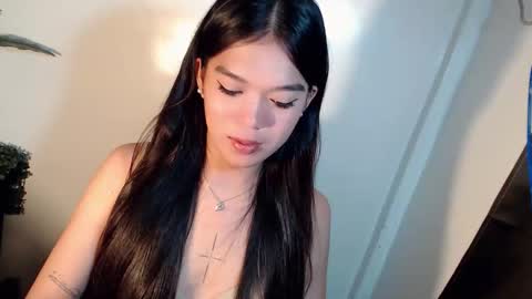 Snapshot of tiffany_amberx chatting on 05-04-26, 09:55 tiffany_amberx online show from 05-04-26, 09:55