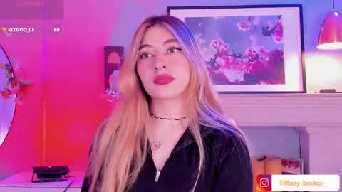 Snapshot of tiffany_beckerr chatting on 12-18-25, 02:01 Tiffany Becker online show from 12-18-25, 02:01