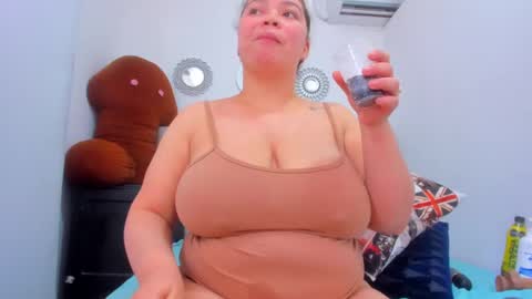 tiffany  online show from 02-12-25, 04:33