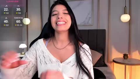 Snapshot of tiffany_low chatting on 09-19-25, 12:50 tiffany_low online show from 09-19-25, 12:50