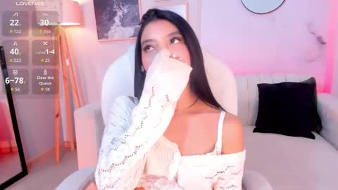 Snapshot of tiffany_low chatting on 02-11-26, 01:38 tiffany_low online show from 02-11-26, 01:38