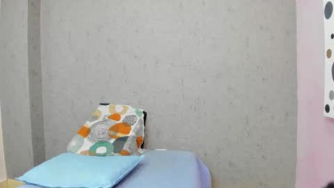 tiffany_mendez online show from 11-11-25, 12:05