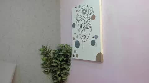 tiffany_mendez online show from 05-13-26, 12:02