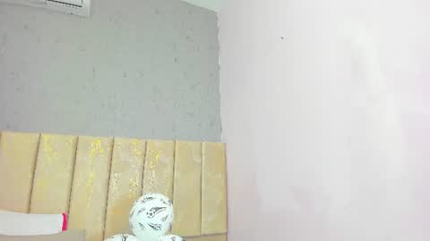 Snapshot of tiffany_mendez chatting on 07-06-26, 12:02 tiffany_mendez online show from 07-06-26, 12:02