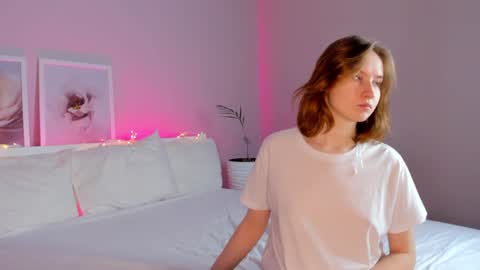 Snapshot of tiffany_roy chatting on 12-18-24, 03:26 tiffany_roy online show from 12-18-24, 03:26