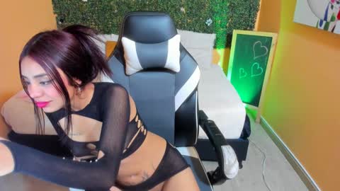 Snapshot of tiffany_sander chatting on 12-26-24, 08:11 tiffany_sander online show from 12-26-24, 08:11